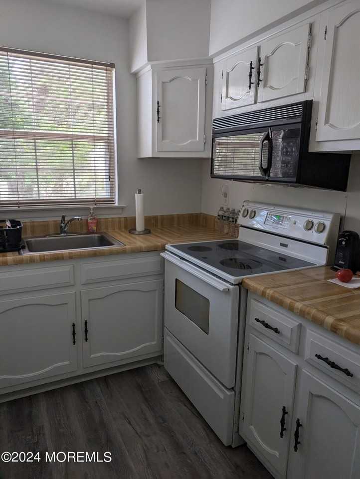 4D Bristol St Unit 51 #51 - Photo 4 of 8