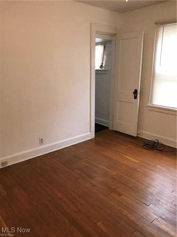 2067 Carabel Avenue - Photo 7 of 12