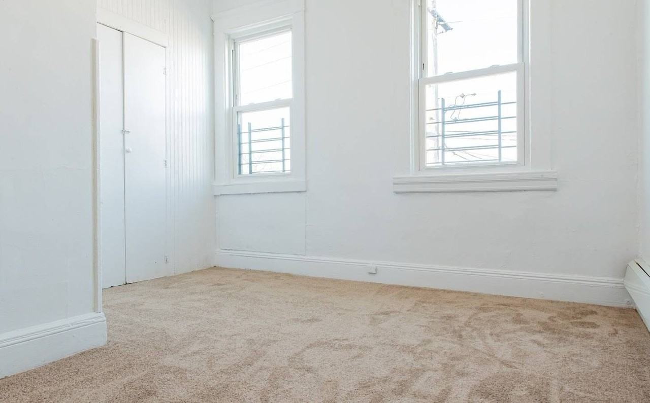 14 Horton Ave #3rdFL - Photo 4 of 9