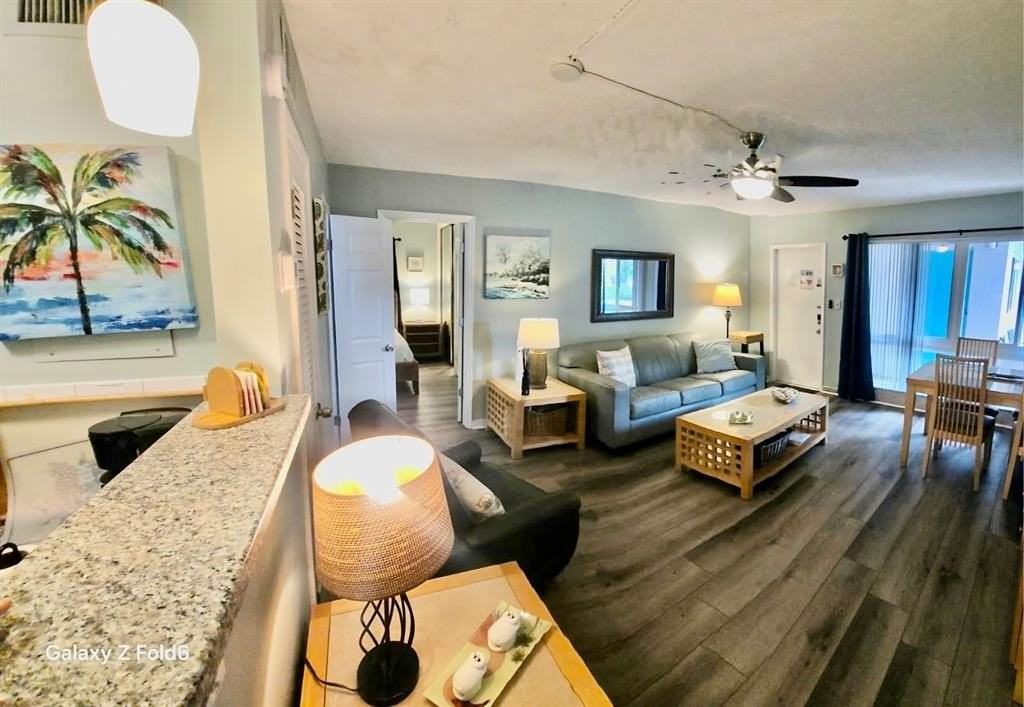 3225 Ne 16th St #9A - Photo 5 of 32