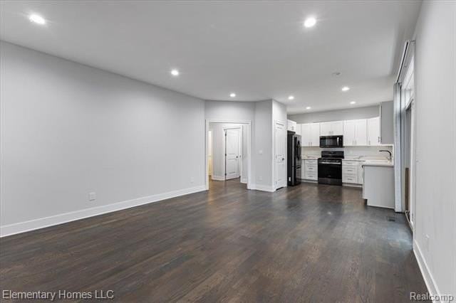 4003 Elmhurst Rd - Photo 5 of 28