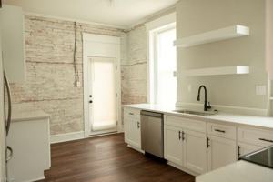 featured image of 2535 Villa Cir