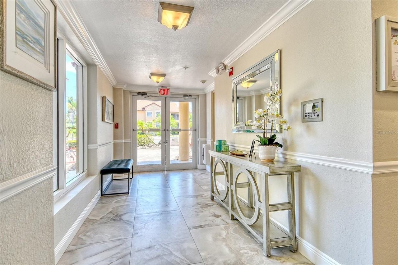 5100 Jessie Harbor Dr #504 - Photo 4 of 50