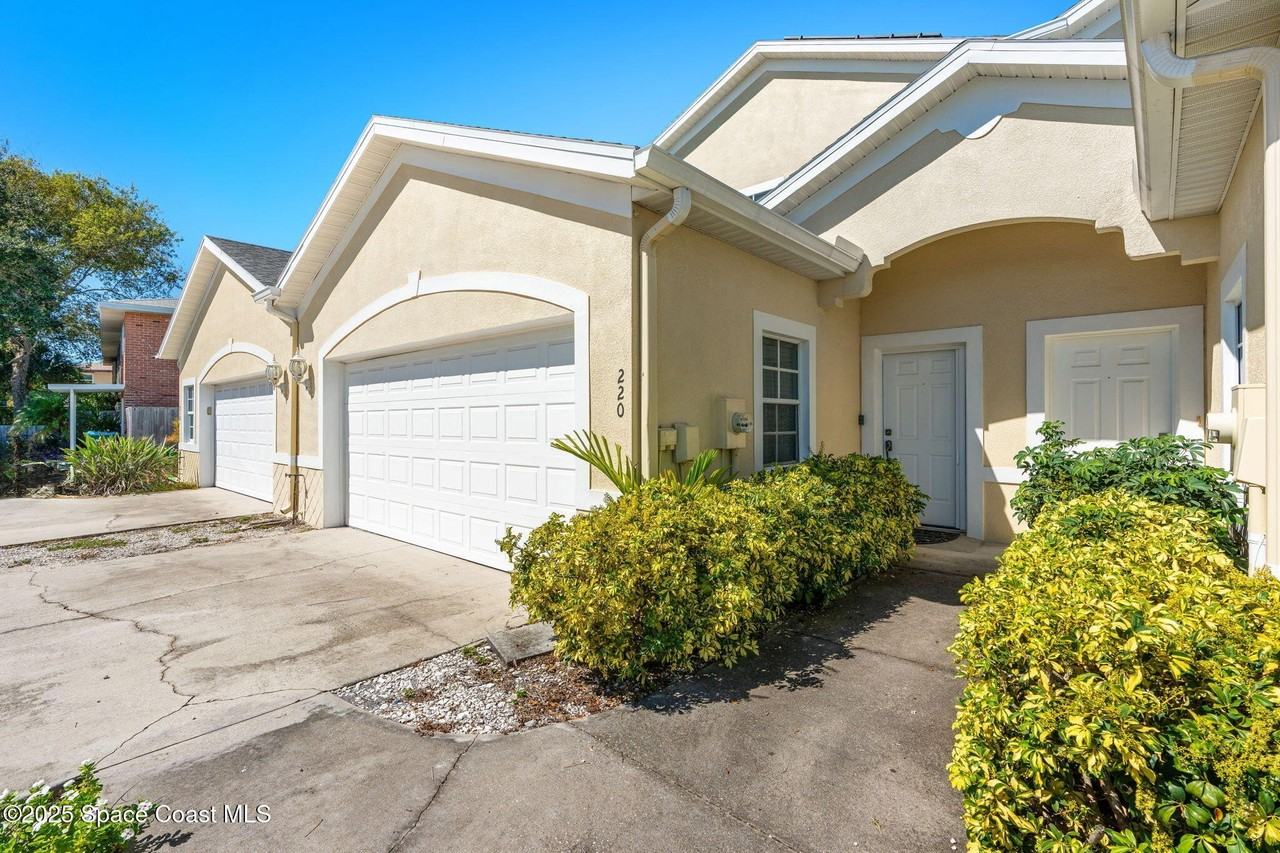 220 Chandler St Unit 2 #2 - Photo 2 of 31