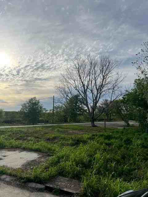 214 Penny Dee Dr - Photo 2 of 6