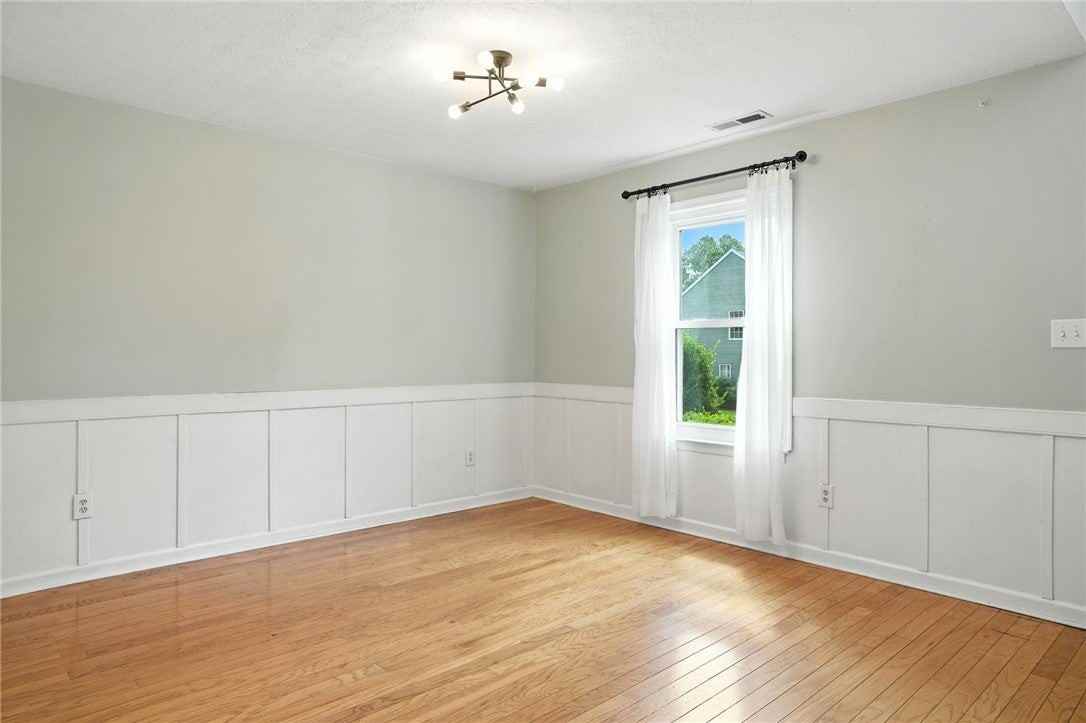 4241 Teakwood Dr - Photo 6 of 38