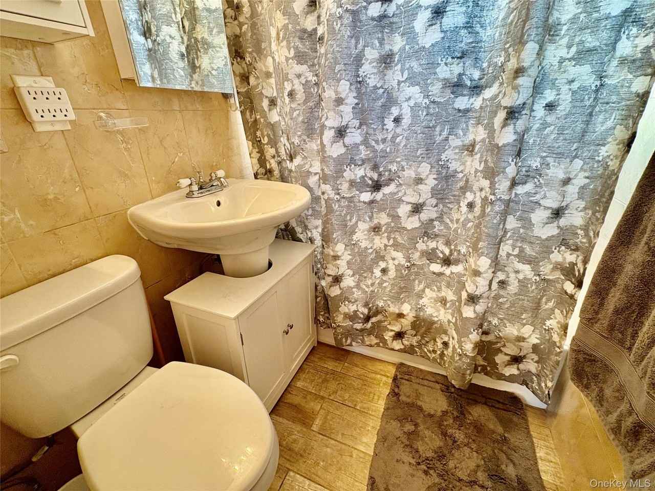 26008 74th Ave ##2 - Photo 7 of 12