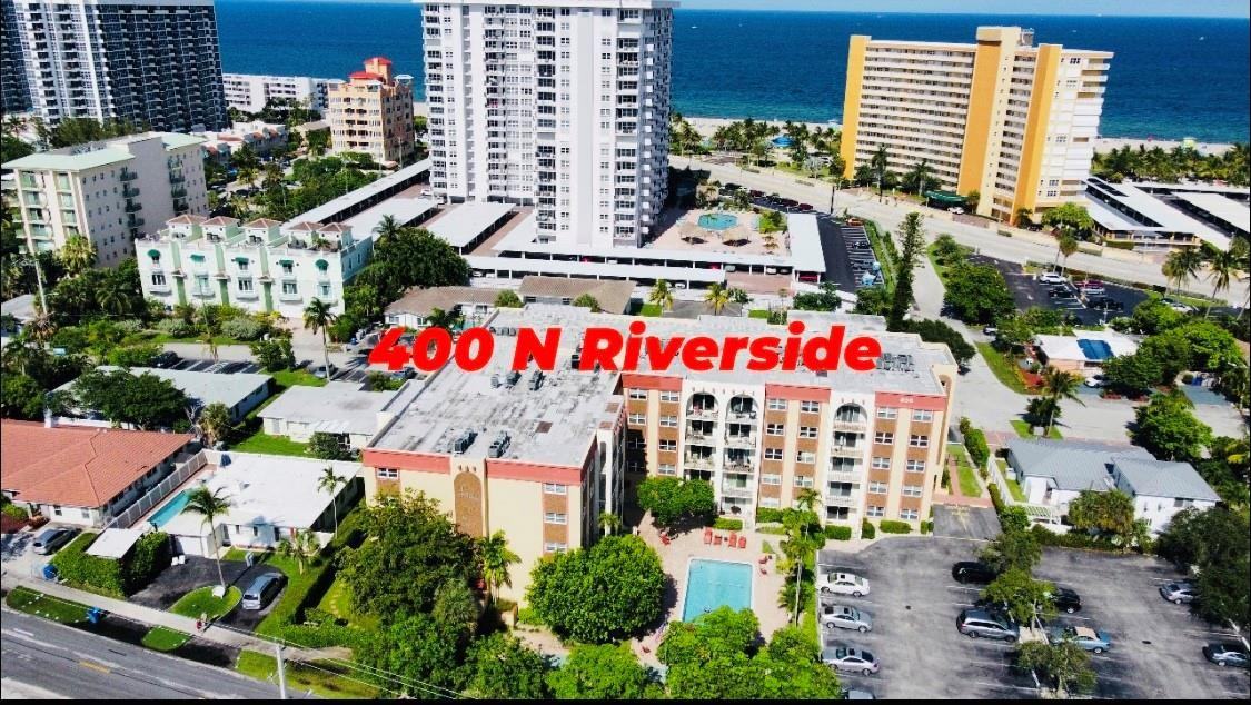 400 N Riverside Dr - Photo 2 of 50
