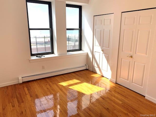 25 W Broadway ##205 - Photo 4 of 30