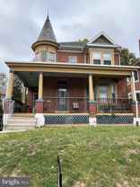 323 S Reading Ave - Photo 1 of 1