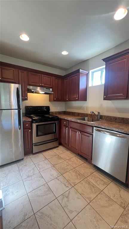 44 East Main Street - Photo 5 of 16