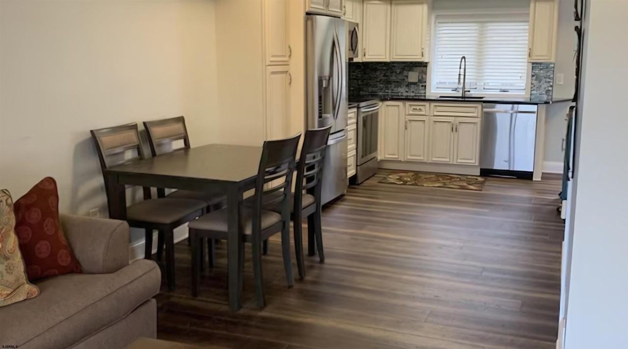 323 44th St S ##106 - Photo 6 of 30