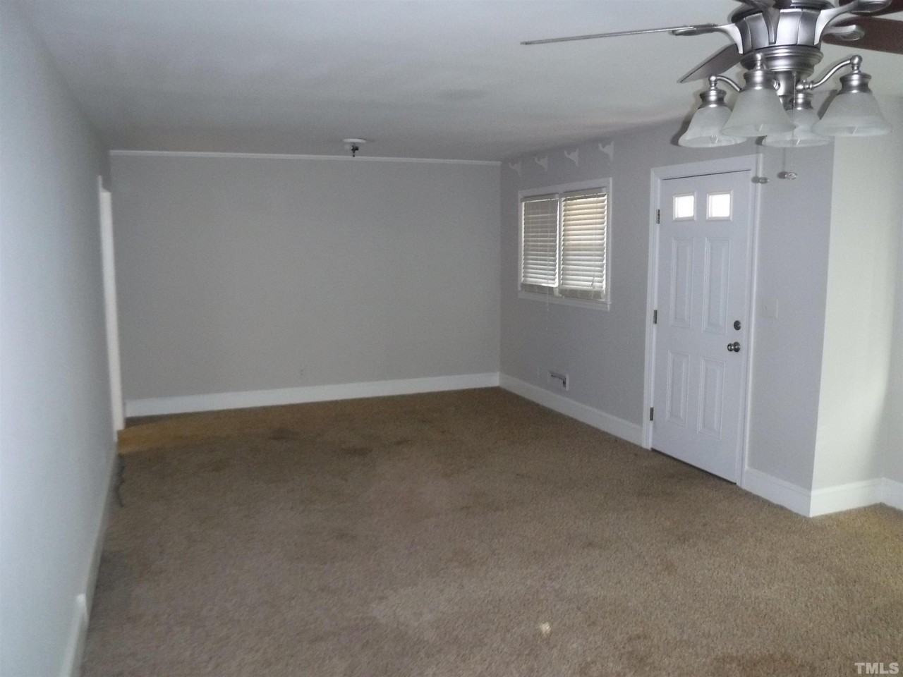 102 Ford Cir - Photo 7 of 16