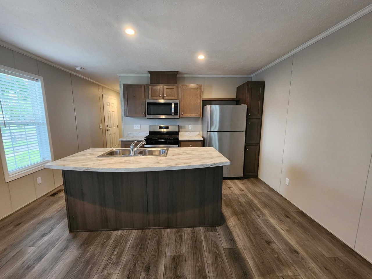 3636 Chestnut St #900 - Photo 3 of 34