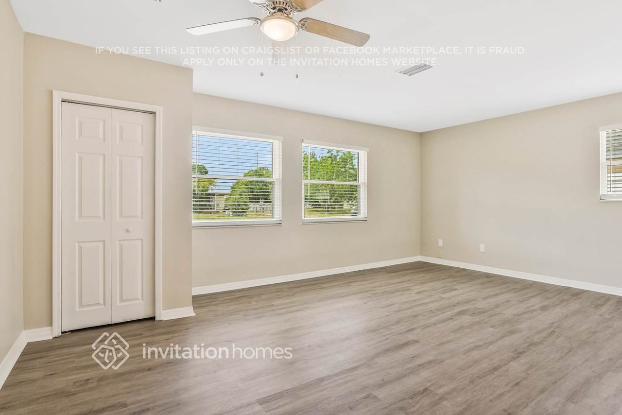 10582 Jane Eyre Drive - Photo 2 of 27