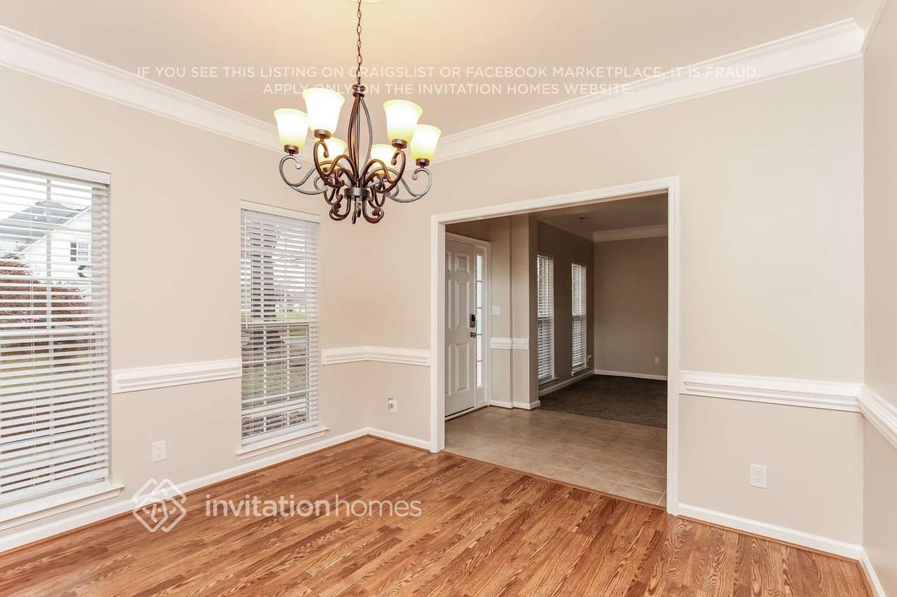 118 Garden Gate Ln - Photo 2 of 16