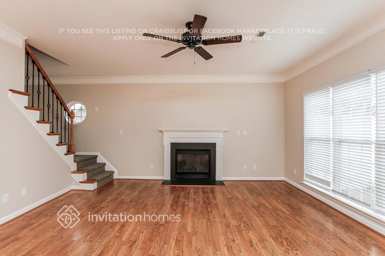 118 Garden Gate Ln - Photo 3 of 16