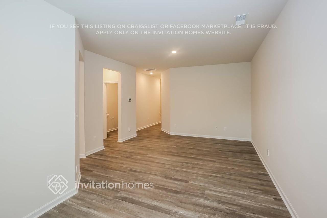 11719 Brier Village Ln - Photo 5 of 16