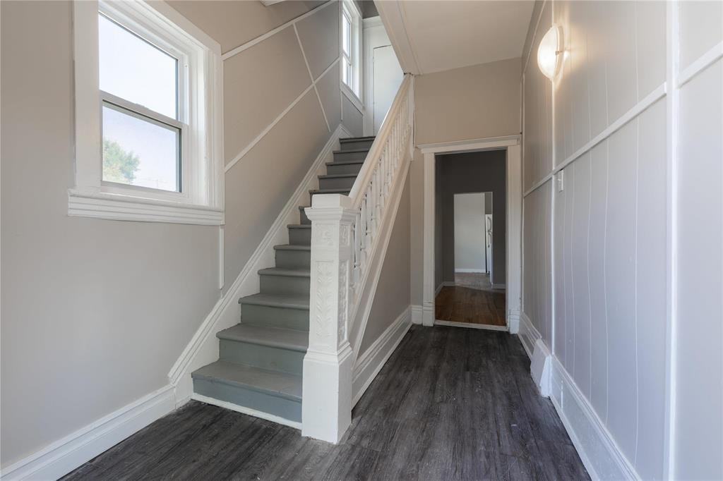 379 Maryland Street - Photo 3 of 50