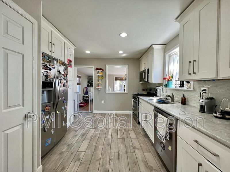 5005 Druid Dr - Photo 2 of 19