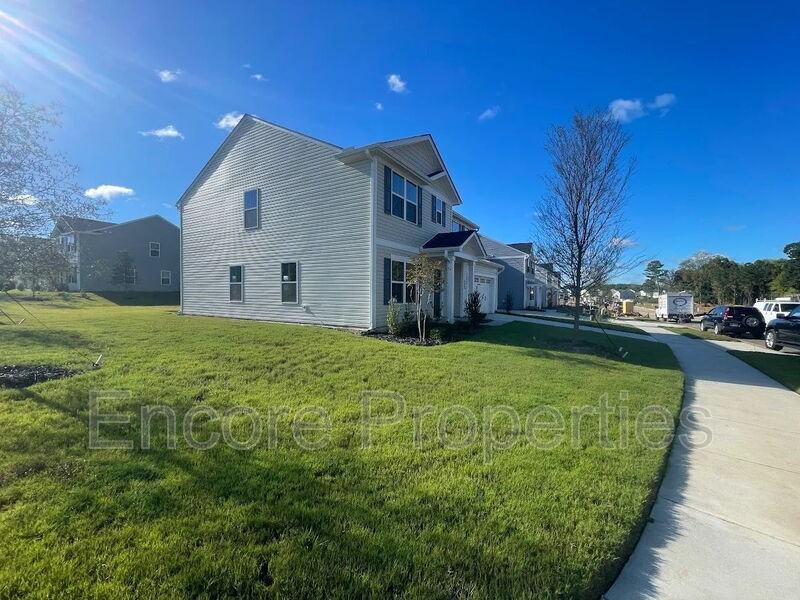 248 Gianna Dr - Photo 2 of 18