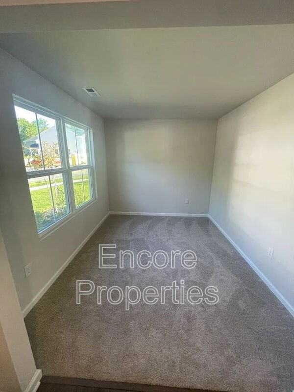 248 Gianna Dr - Photo 6 of 18