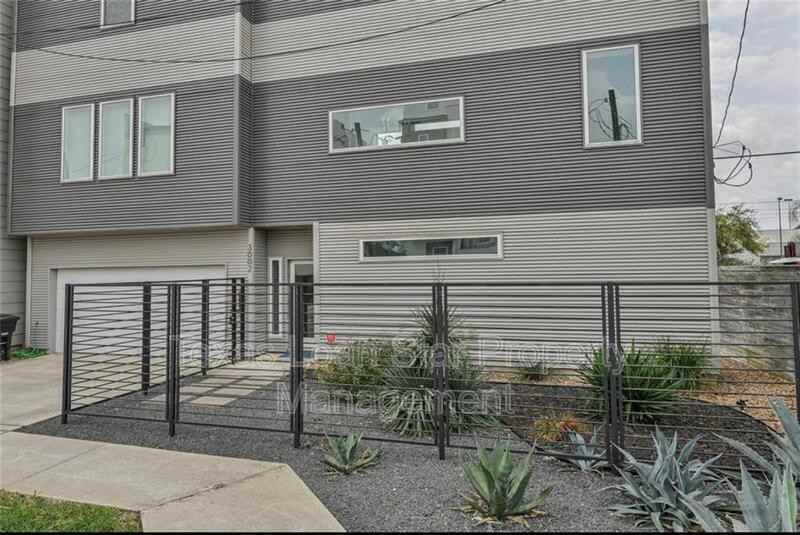 3002 Hawkins St - Photo 3 of 36