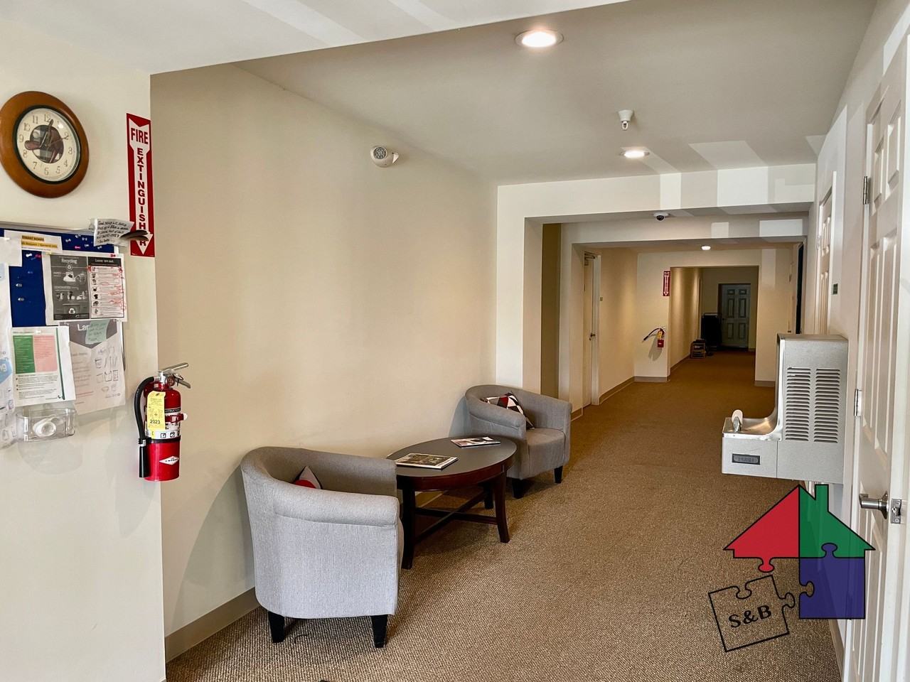 338 Highland Ave - Photo 4 of 46