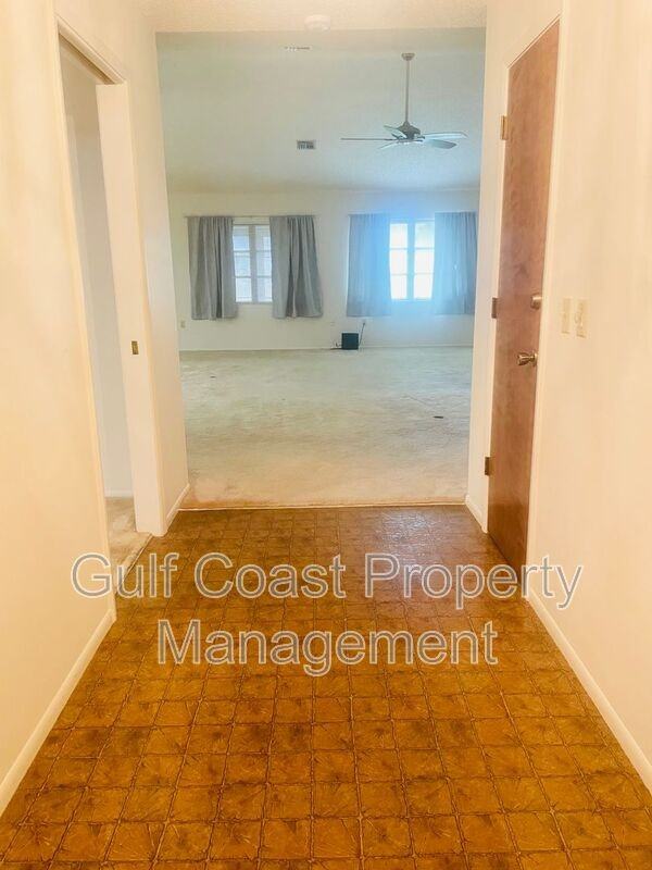 7472 Escondido St - Photo 5 of 39