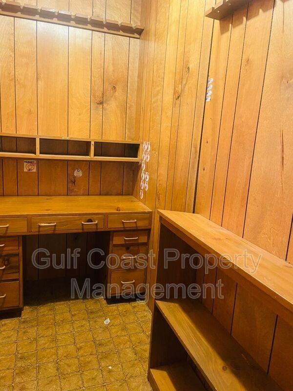 7472 Escondido St - Photo 6 of 39