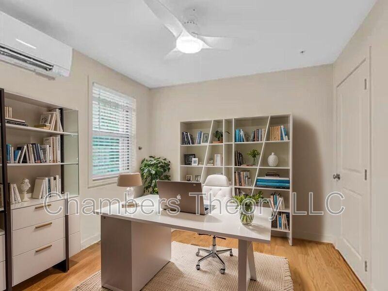 220 The Montana2Nd St Se #103 - Photo 2 of 20