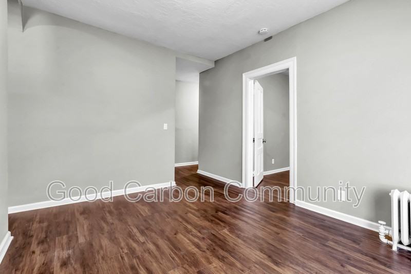 135 Elmwood Ave #3 - Photo 4 of 12