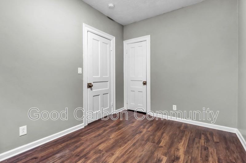 135 Elmwood Ave #3 - Photo 6 of 12