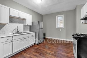 featured image of 135 Elmwood Ave #2