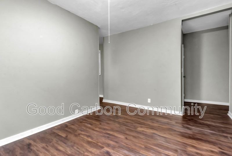 135 Elmwood Ave #2 - Photo 6 of 11