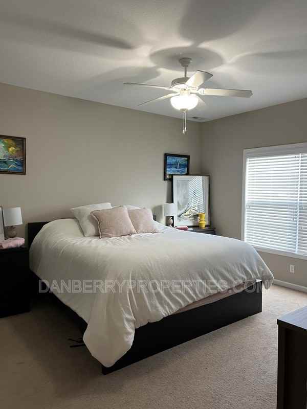 1473 River Park Ln - Photo 4 of 11