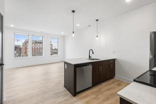 943 Washington Avenue - Photo 1 of 1