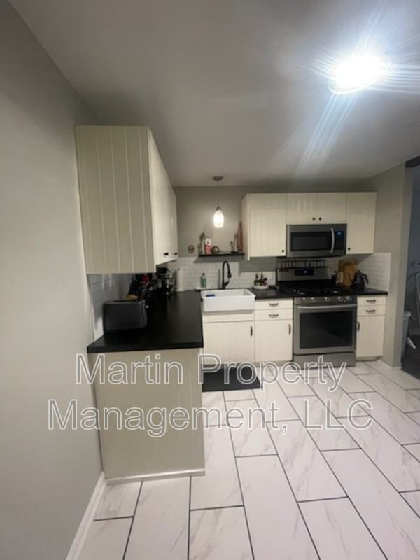 40 Main Street #10 - Photo 4 of 14