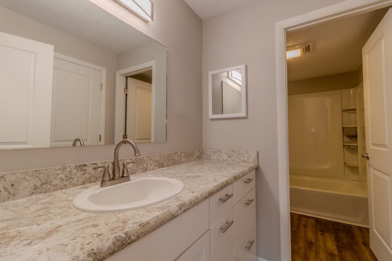 The Tides 1550 - Photo 7 of 9