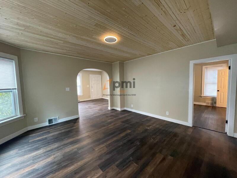 1204 Manhattan St Lowr - Photo 5 of 17