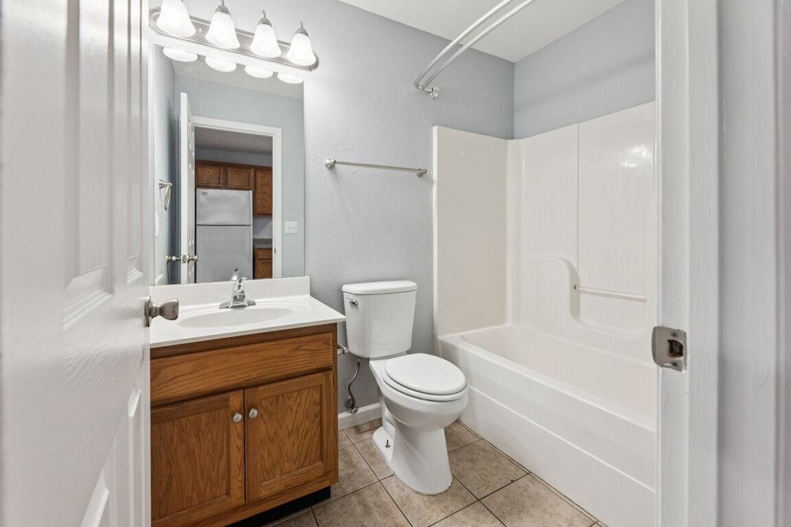 Home Place Apartments - Photo 7 of 23