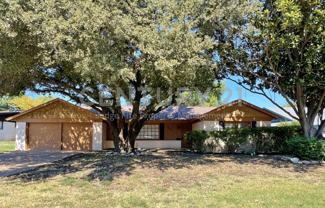 5908 Wedgmont Cir N - Photo 1 of 1