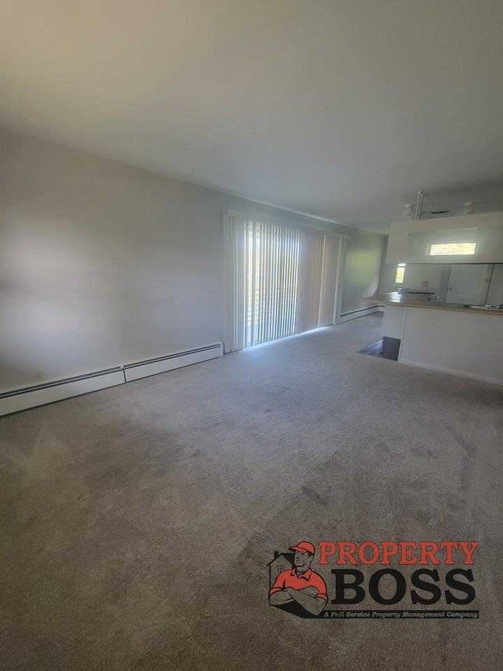 5912 Forest Ave. #206 - Photo 3 of 9