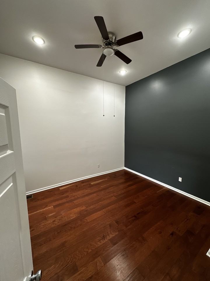 1713 Termon Avenue - Photo 4 of 5