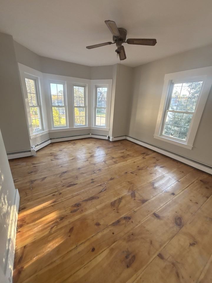 105 Main Street - Photo 5 of 9