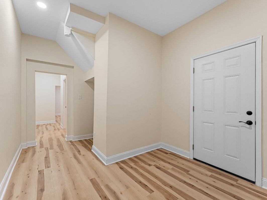 3744 North Carlisle Street - Photo 7 of 15