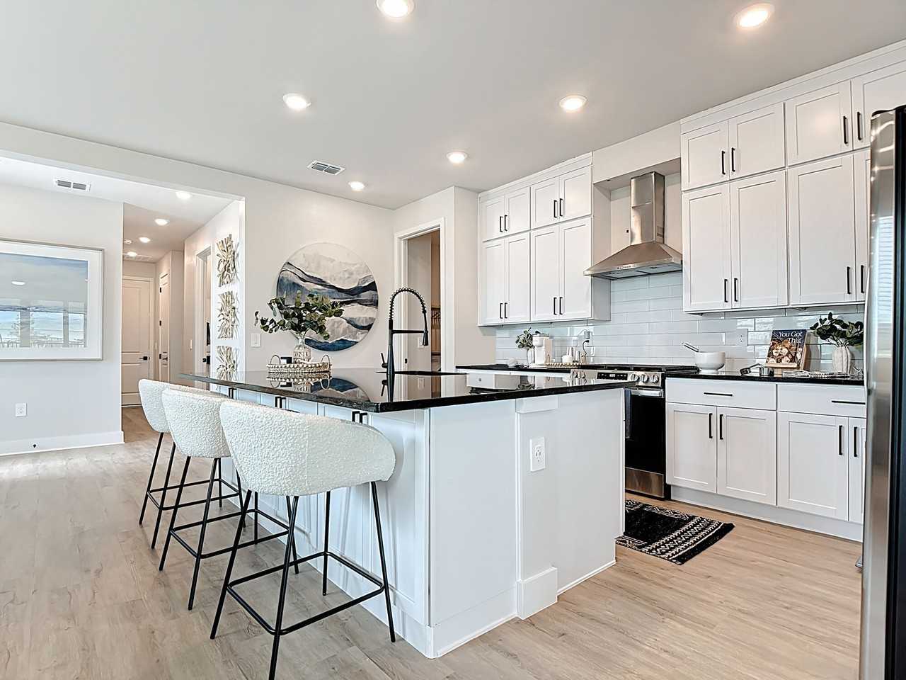 BB Living Seven Shores - Photo 5 of 50