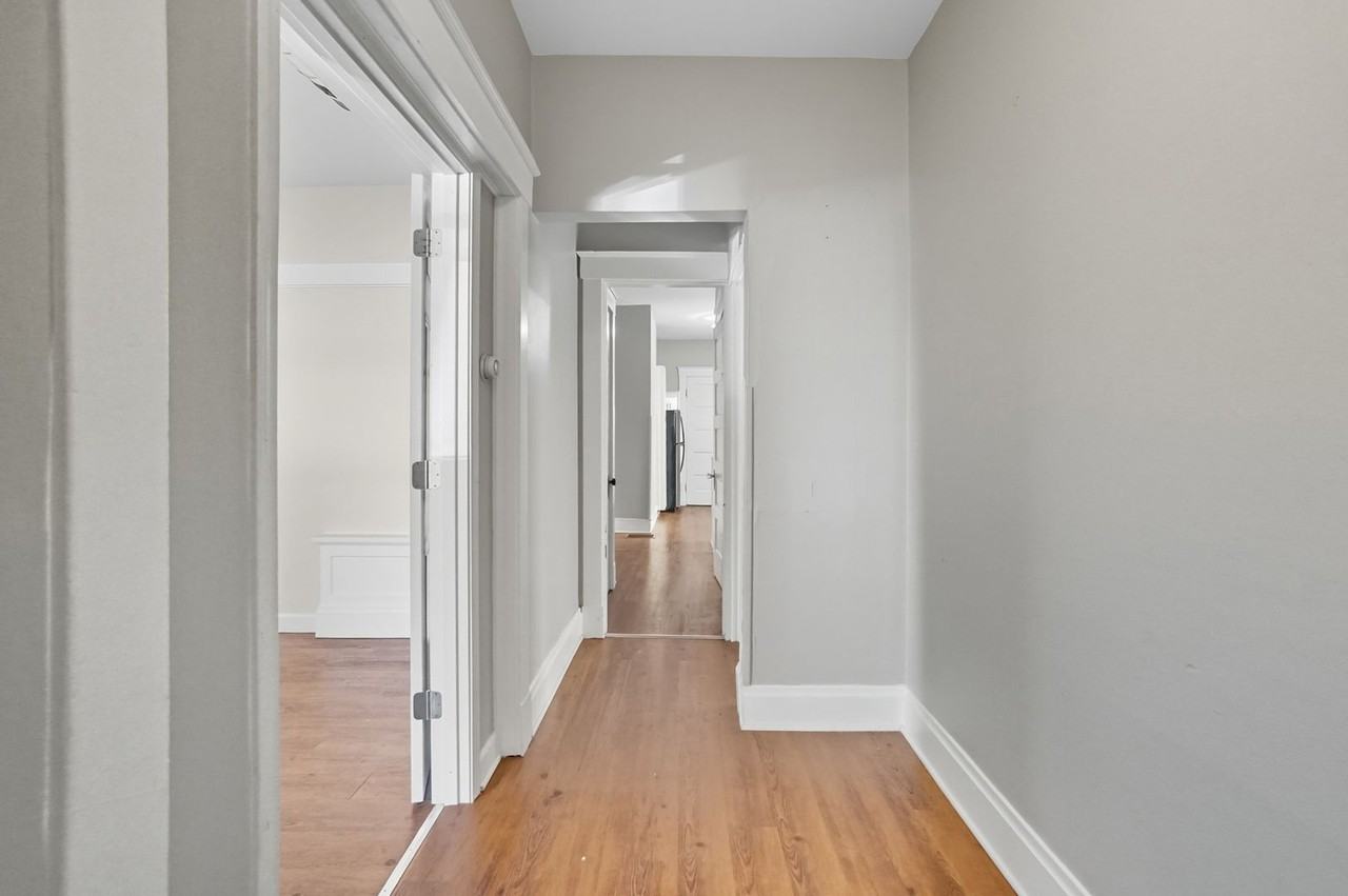 Emming Duplex - Photo 5 of 50