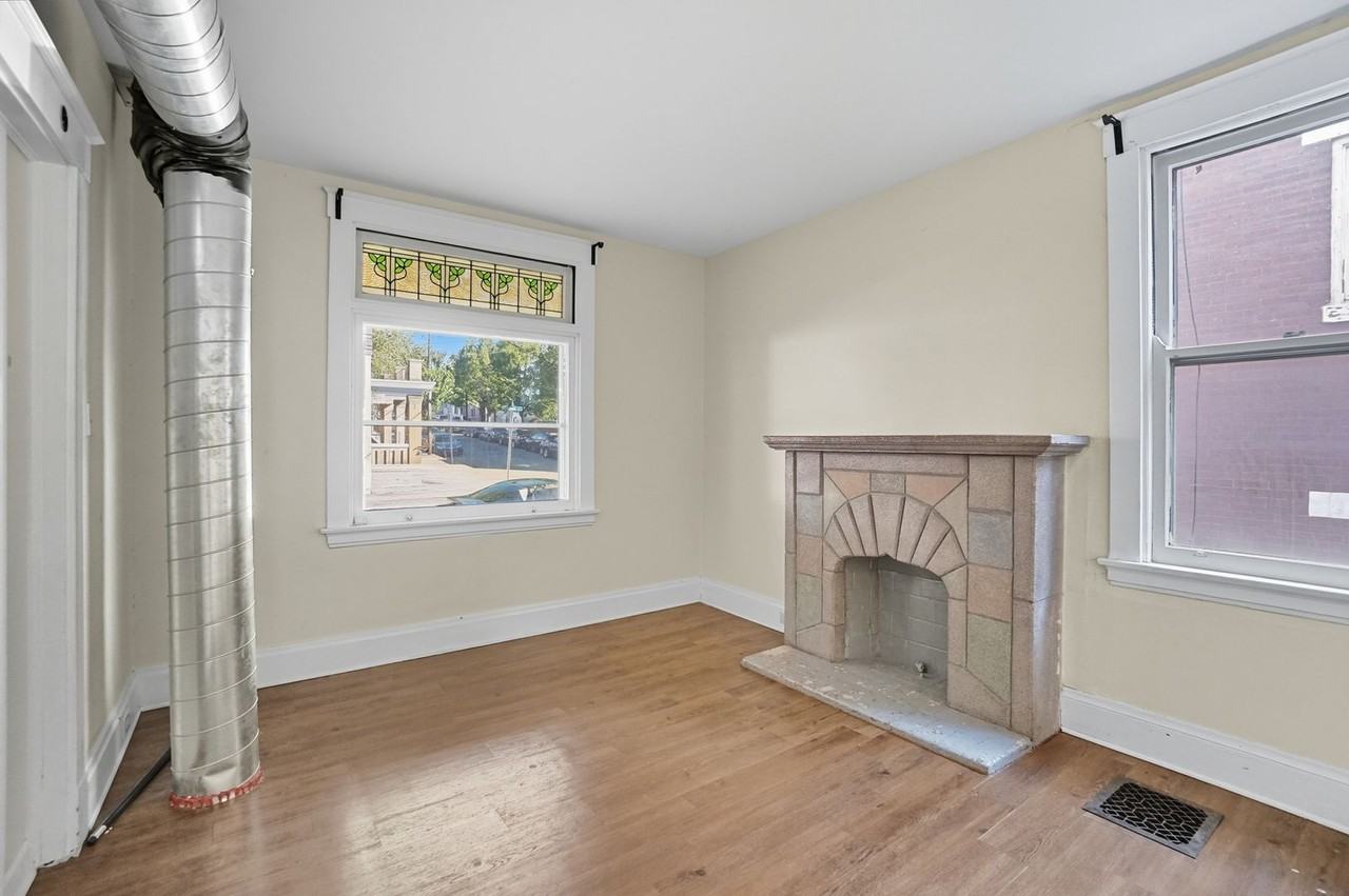 Emming Duplex - Photo 7 of 50