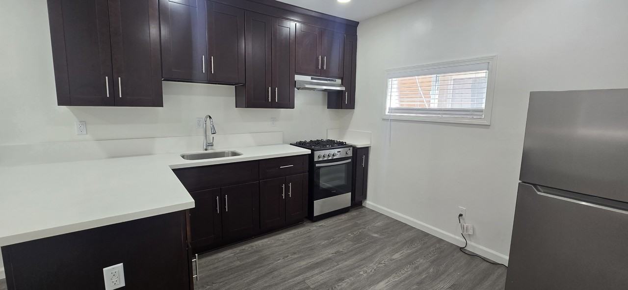 CA-1770 Gaviota Avenue - Photo 3 of 20